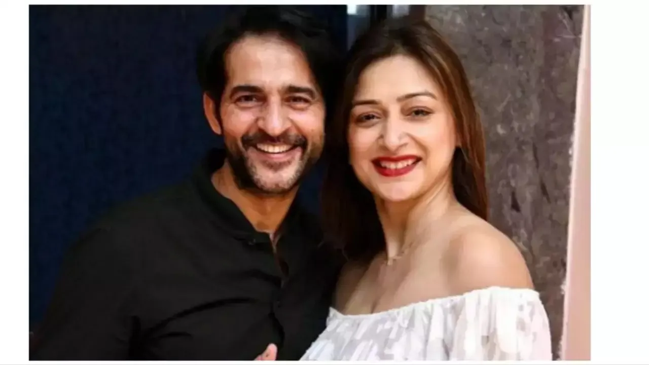 Hiten Tejwani and Gauri Pradhan.jpg