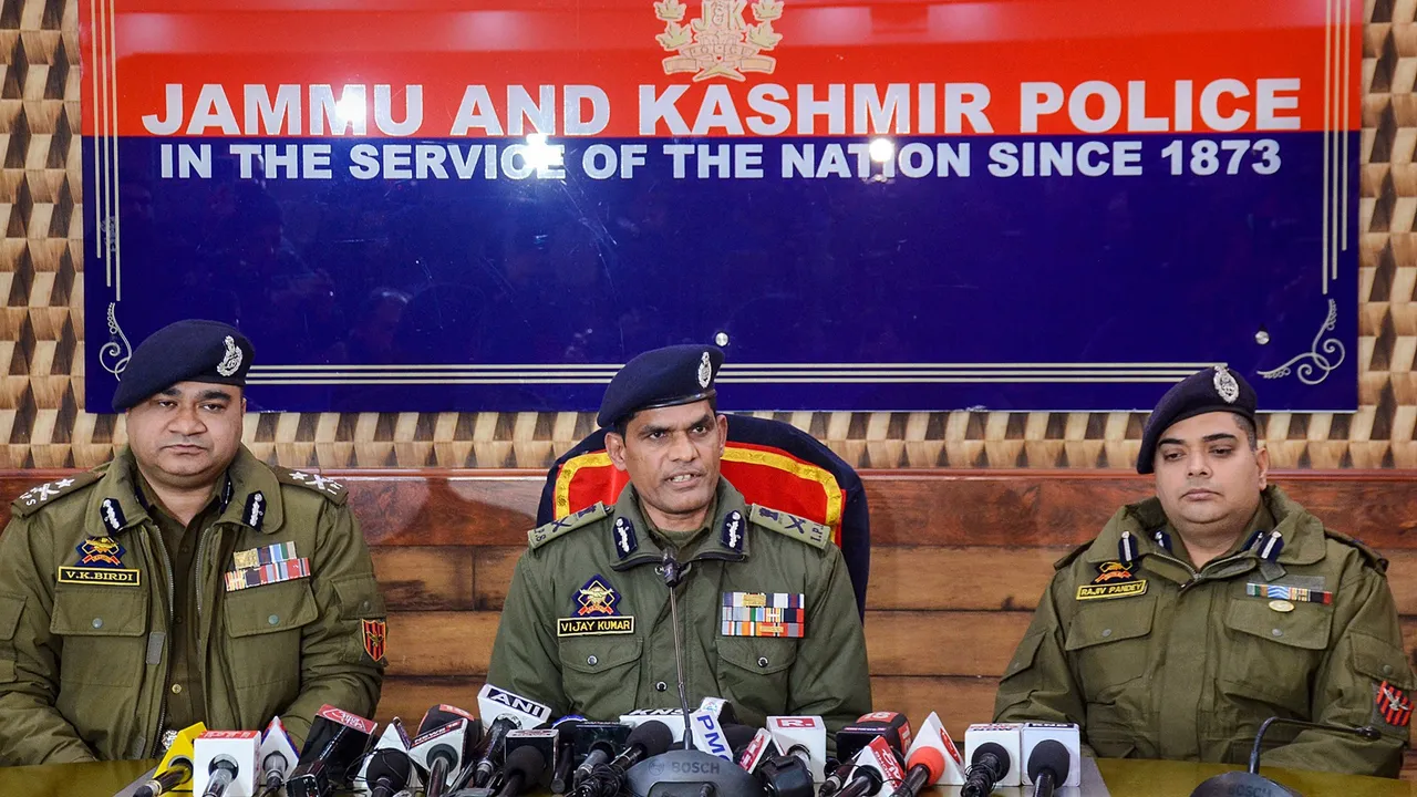J&K Additional Director General of Police (ADGP) Vijay Kumar (C) with Inspector General of Police (IGP) V.K. Birdi addresses a press conference