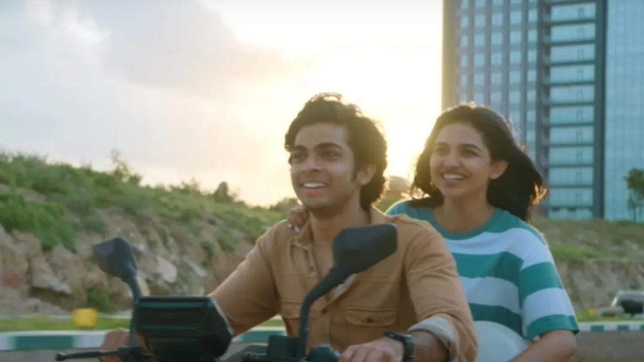 Naslen K Gafoor and Mamitha Baiju in ‘Premalu’