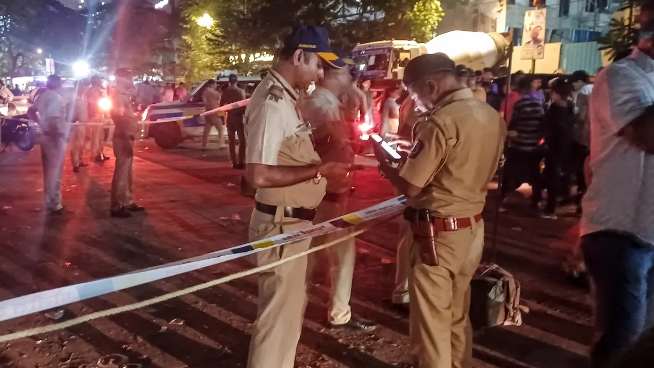 Police personnel cordon off an area after an unidentified person fired at and injured NCP (Ajit Pawar) leader Baba Siddiqui at Bandra East area, in Mumbai, Saturday, Oct. 12, 2024.
