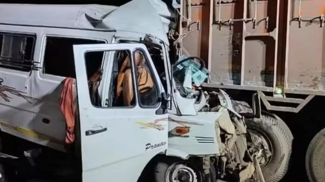 Samruddhi Expressway Accident.jpg