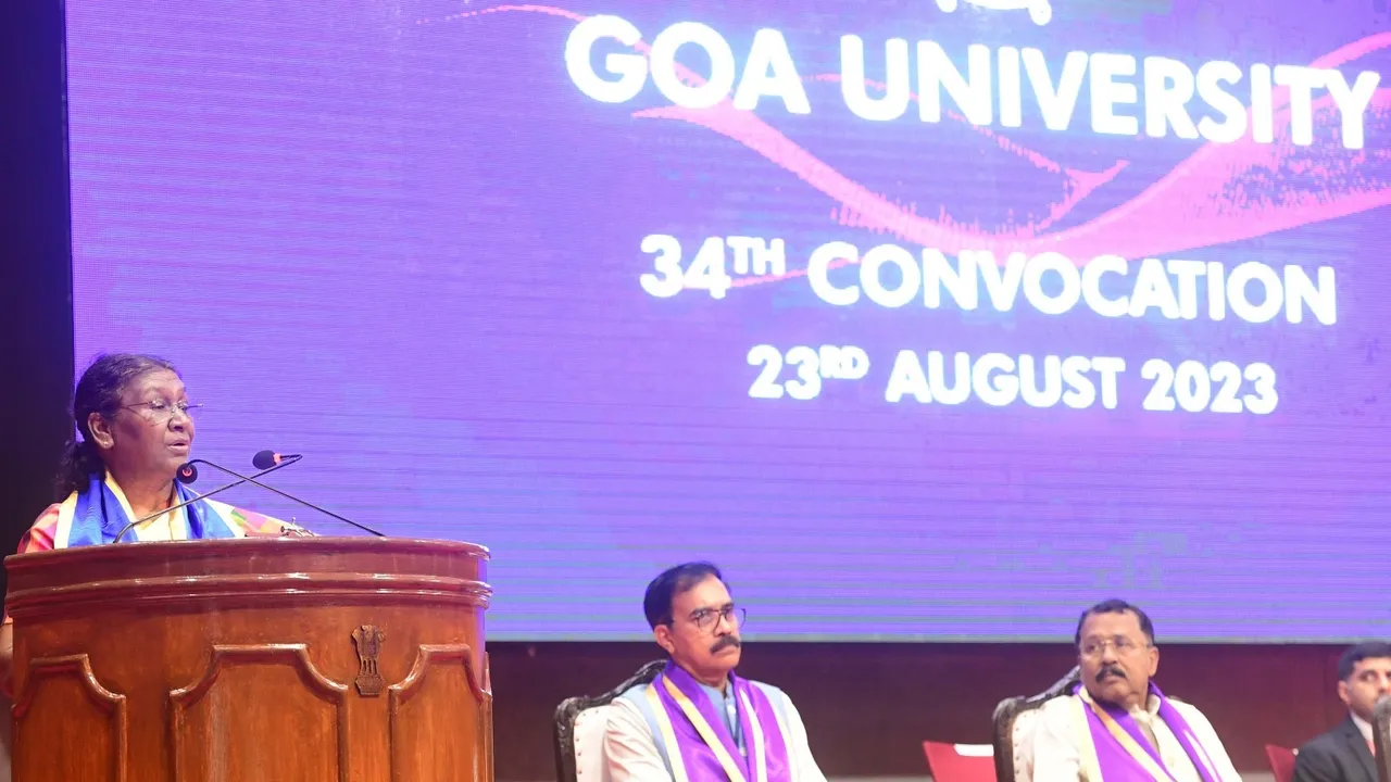 Droupadi Murmu Goa University.jpg