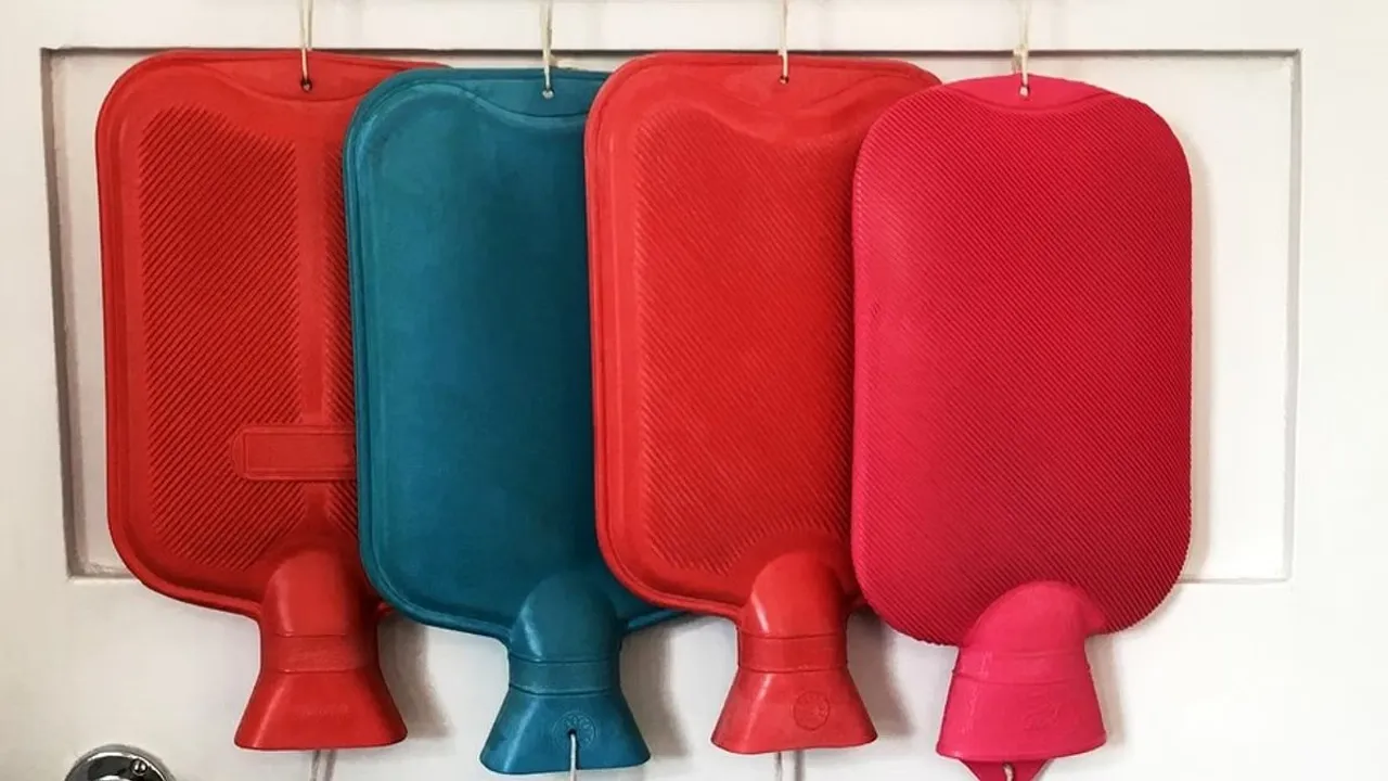 Hot water bottle