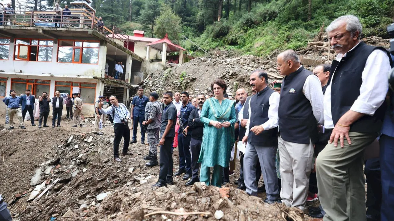 priyanka gandhi Sukhvinder Singh.jpg