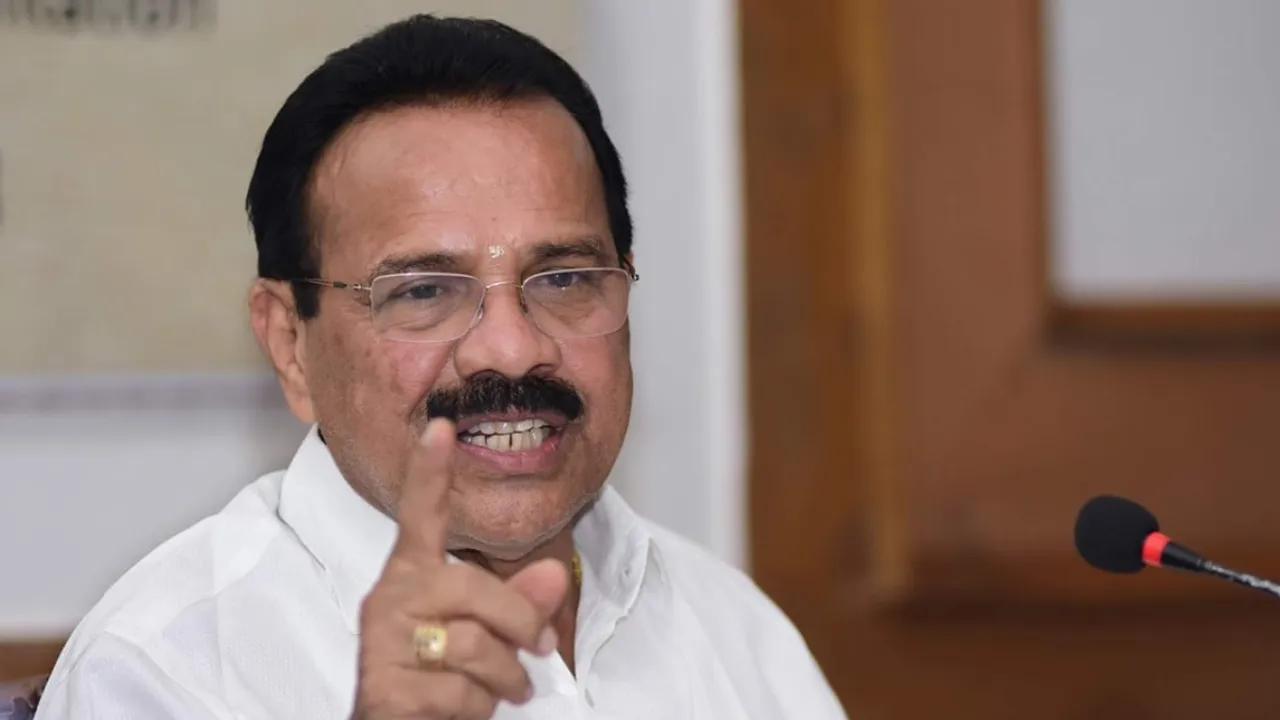 D V Sadananda Gowda