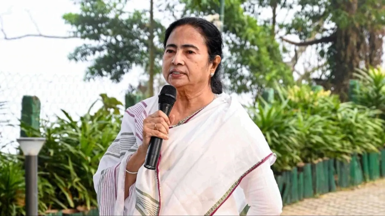 mamata banerjee on parliament security breach.jpg