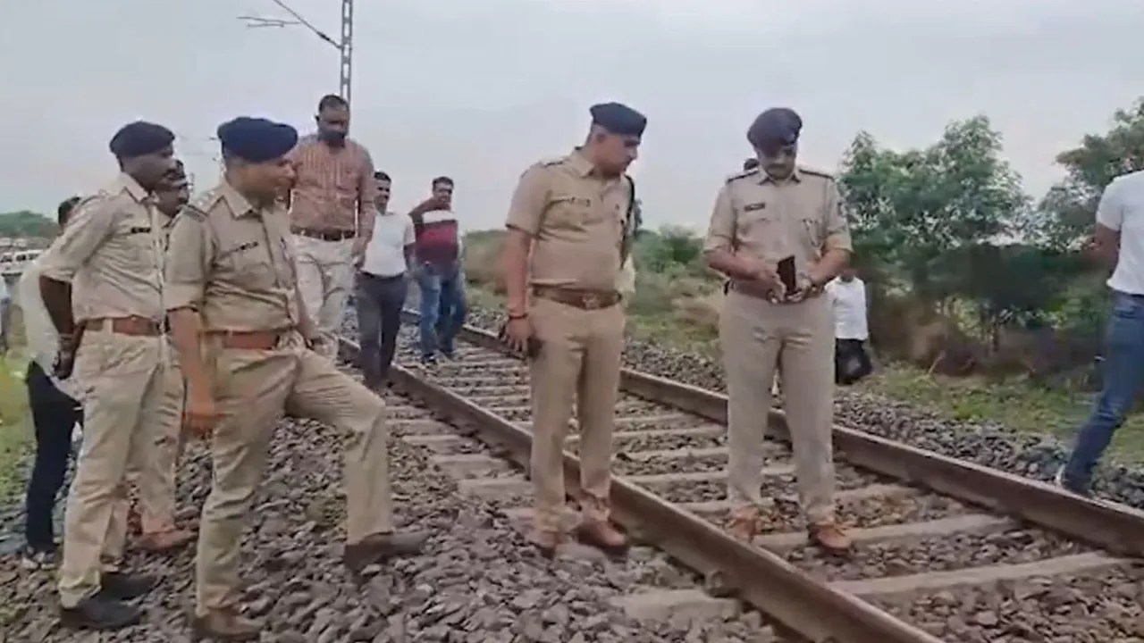 Gujarat Train Derail Botad