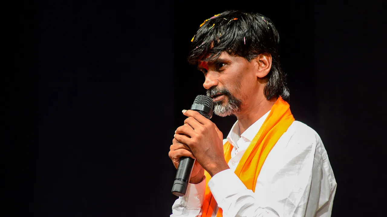 Maratha reservation activist Manoj Jarange Patil during an event, in Thane