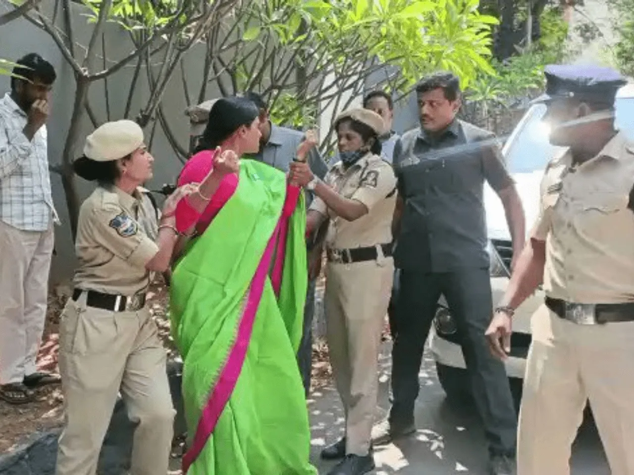 YS Sharmila YSRCP