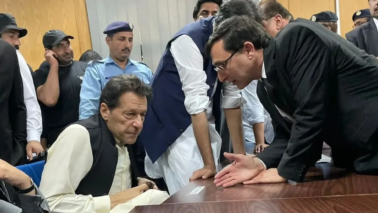 Barrister Gohar Khan AND Imran Khan.jpg