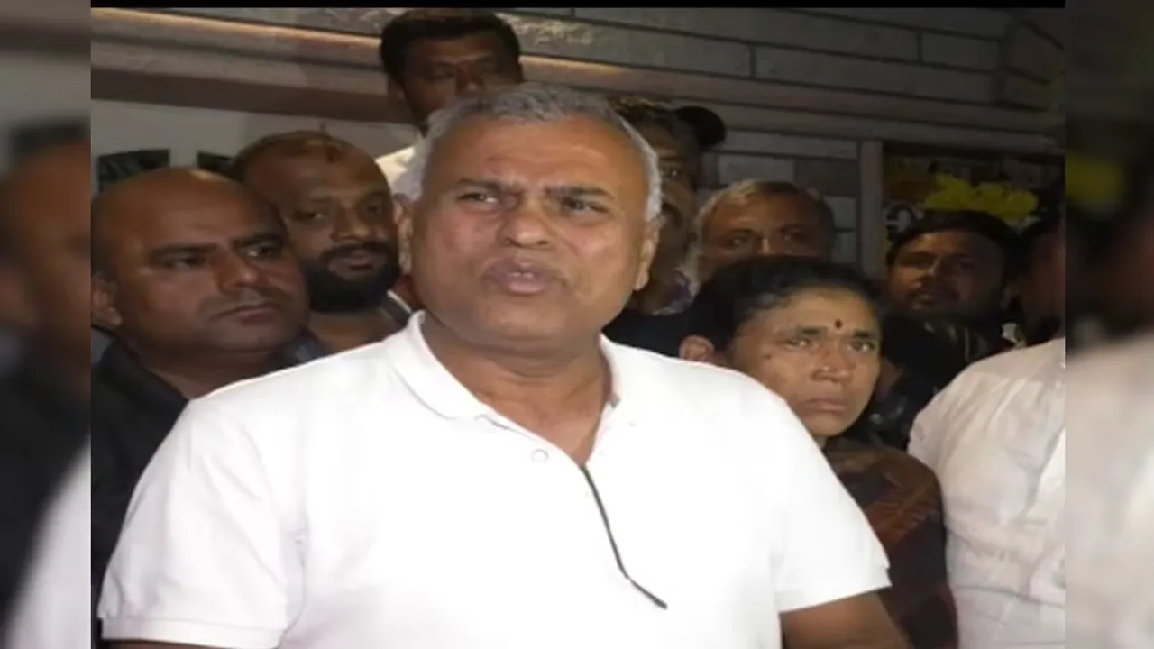 K Y Nanjegowda