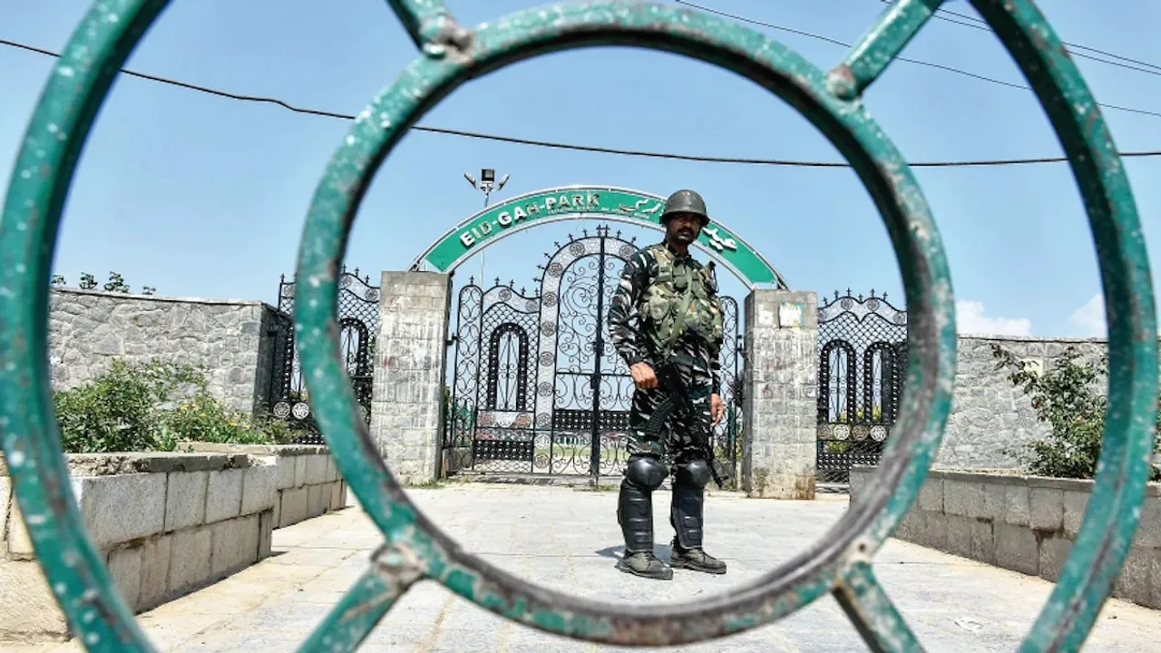 Eidgah Srinagar.jpg