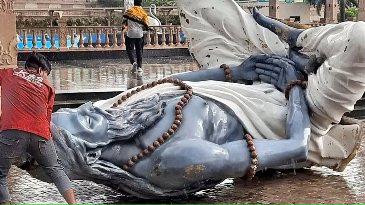 Mahakal Lok Saptarishi Idols