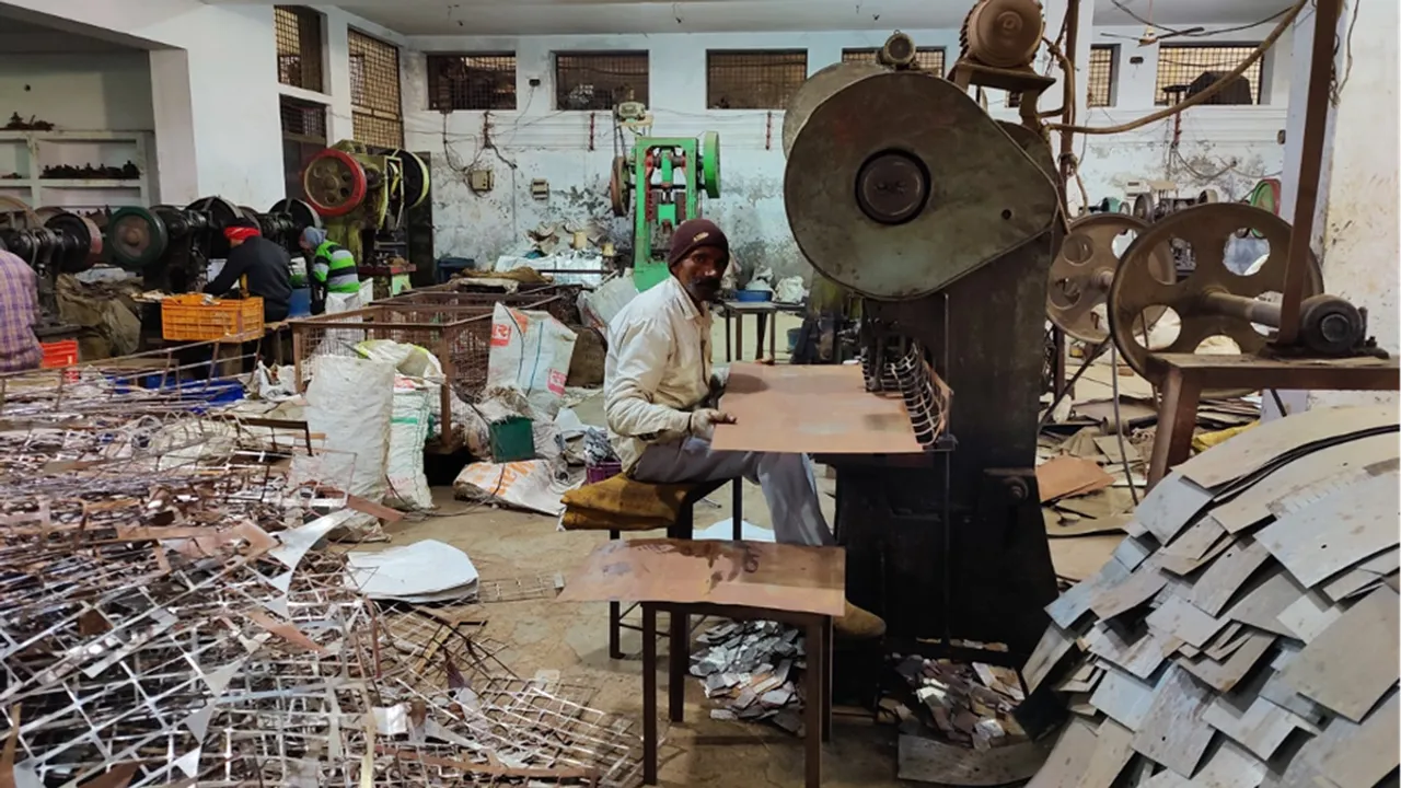 Aligarh lock industry