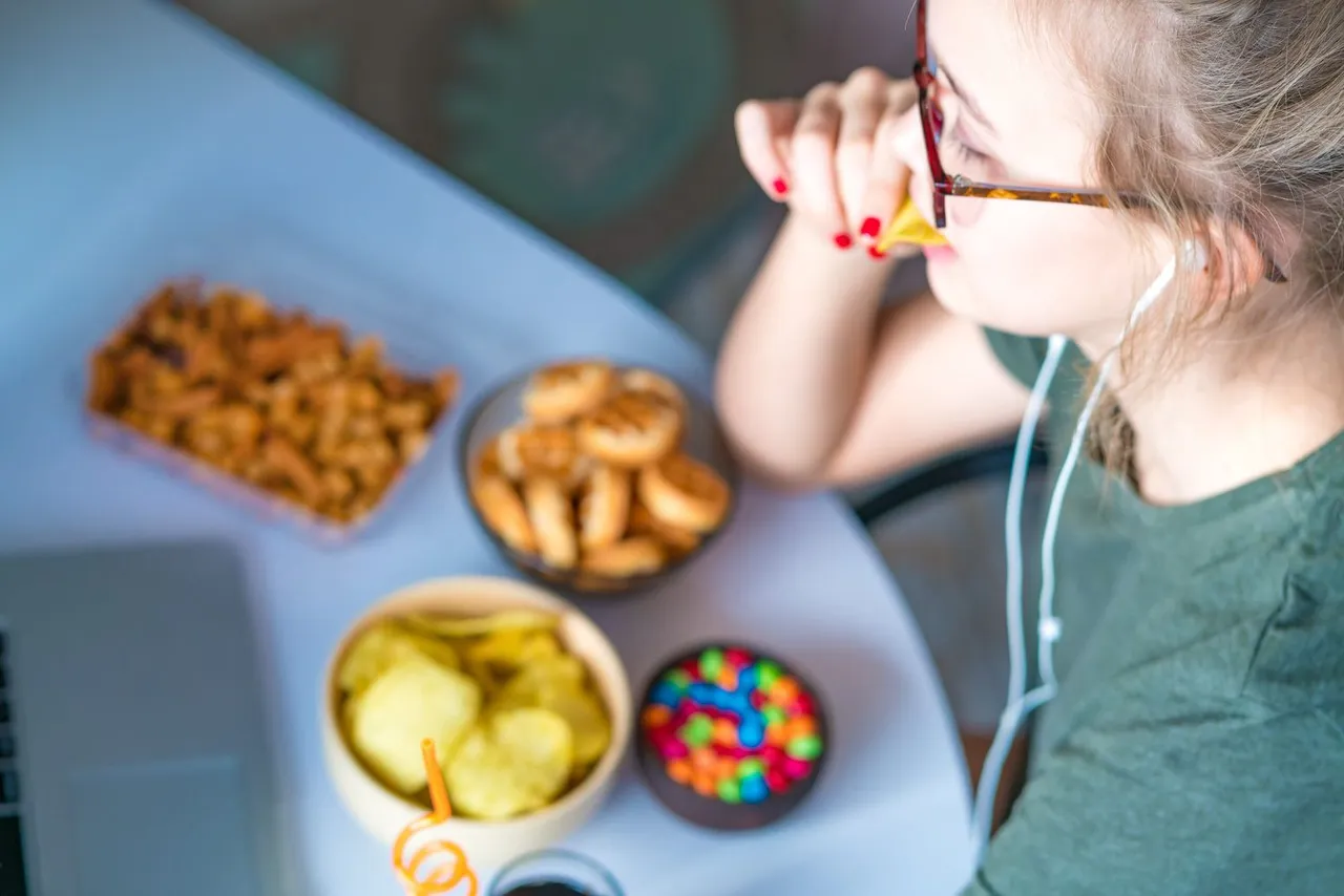 Junk food sleep.jpeg
