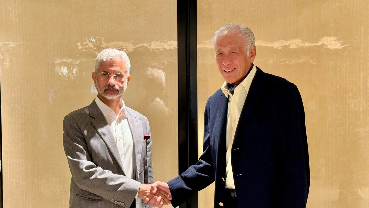 S Jaishankar Ng Eng Hen.jpg