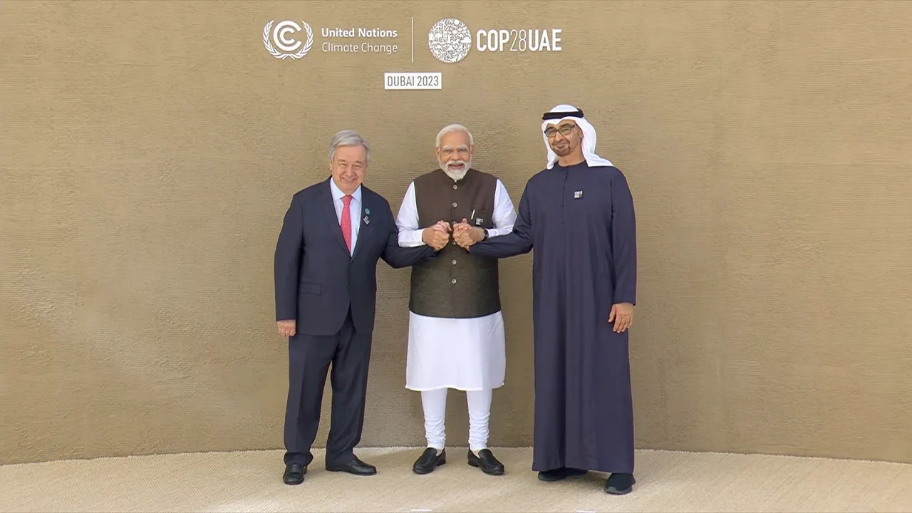 Antonio Narendra Modi  Mohamed Bin Zayed.jpg