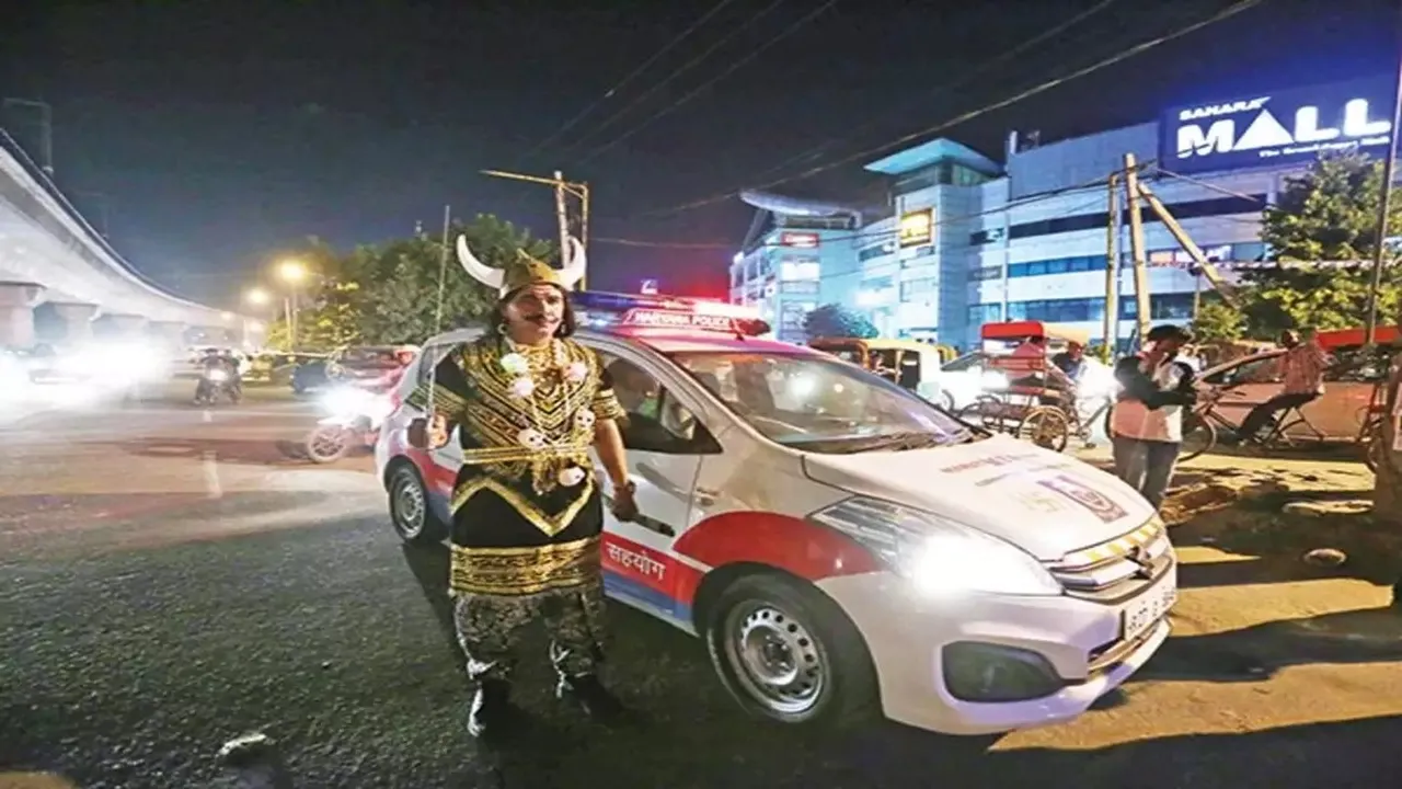 Traffic police ravana.jpg