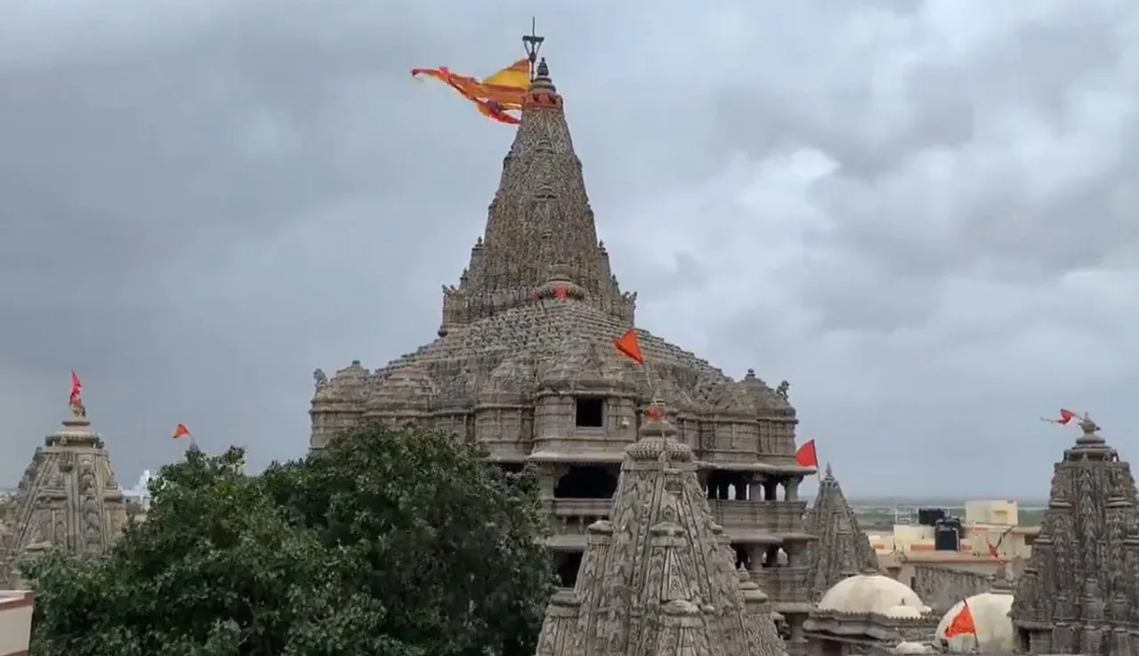 Dwarkadhish temple.jpg