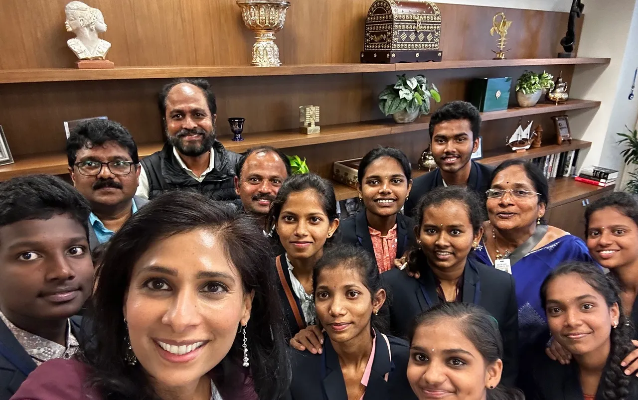 Gita Gopinath Students.jpg