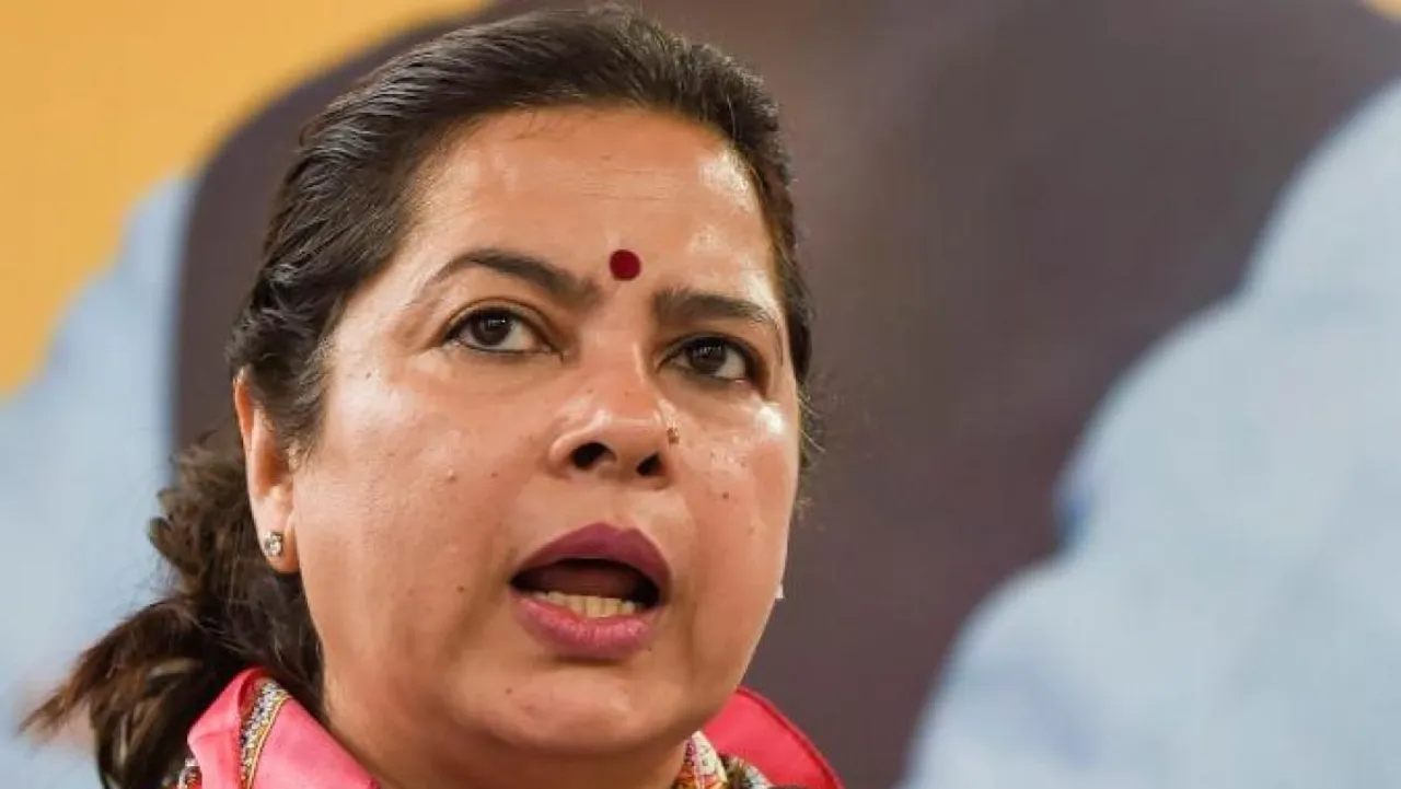 Meenakshi Lekhi West Bengal.jpg