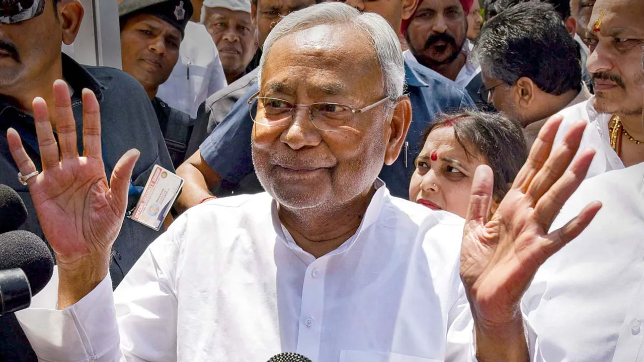 nitish kumar surprise visit.jpg