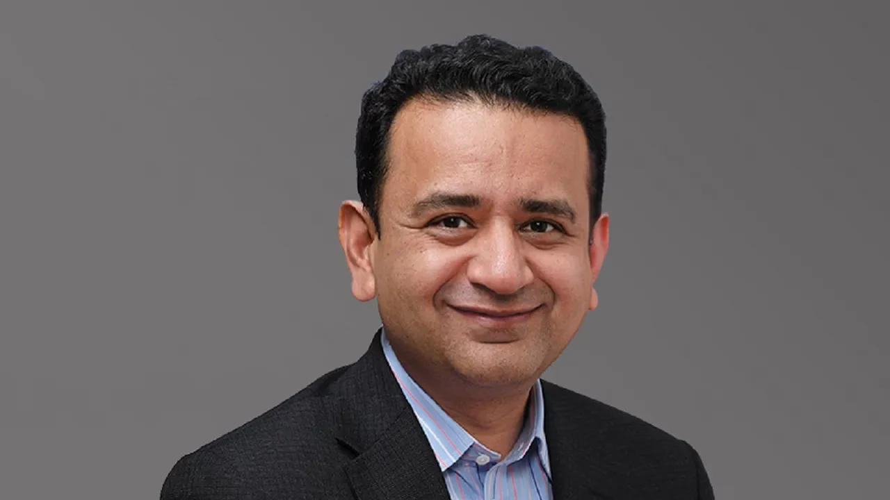 Mohit_joshi_infosys_Tech_Mahindra