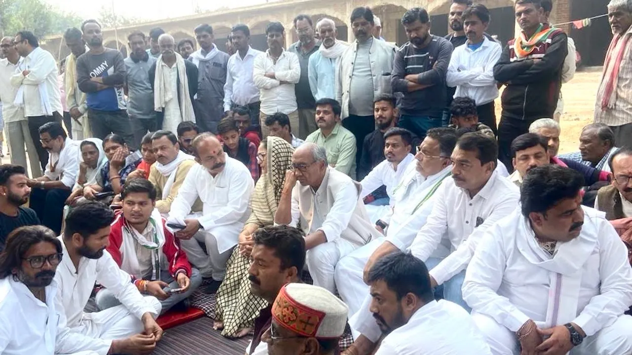 Digvijaya Singh protest