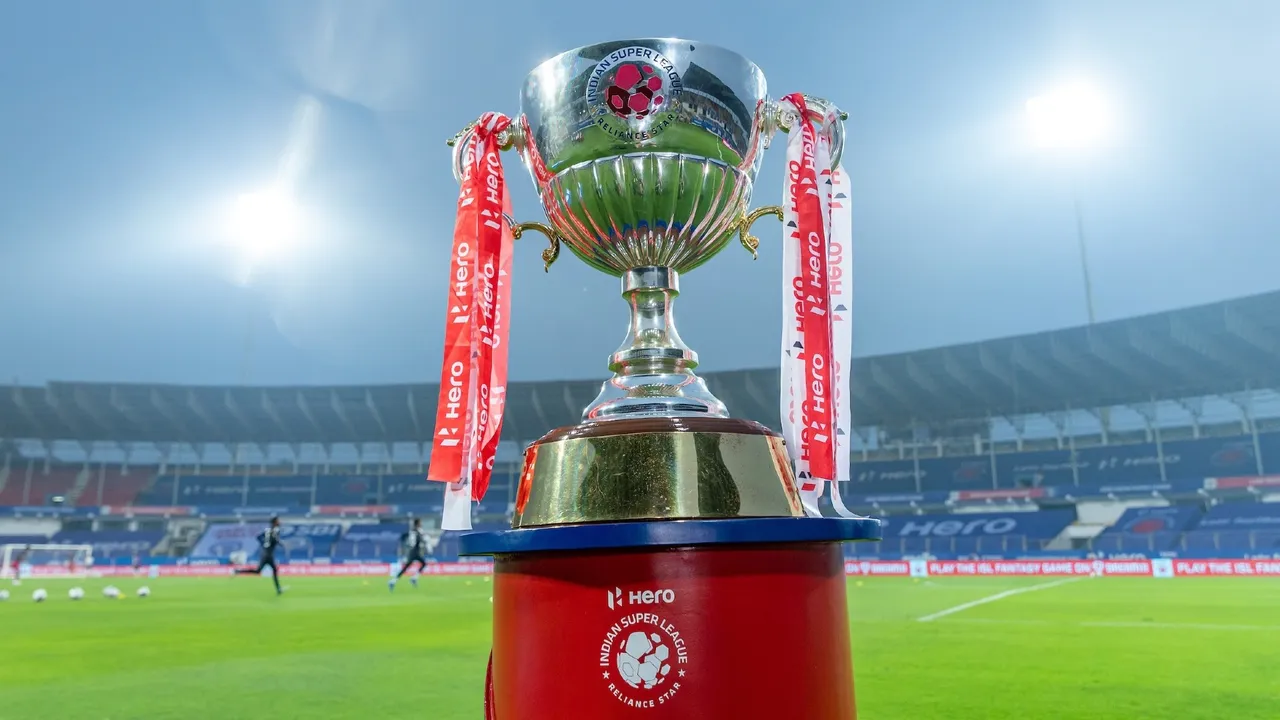 Hero_ISL_Trophy