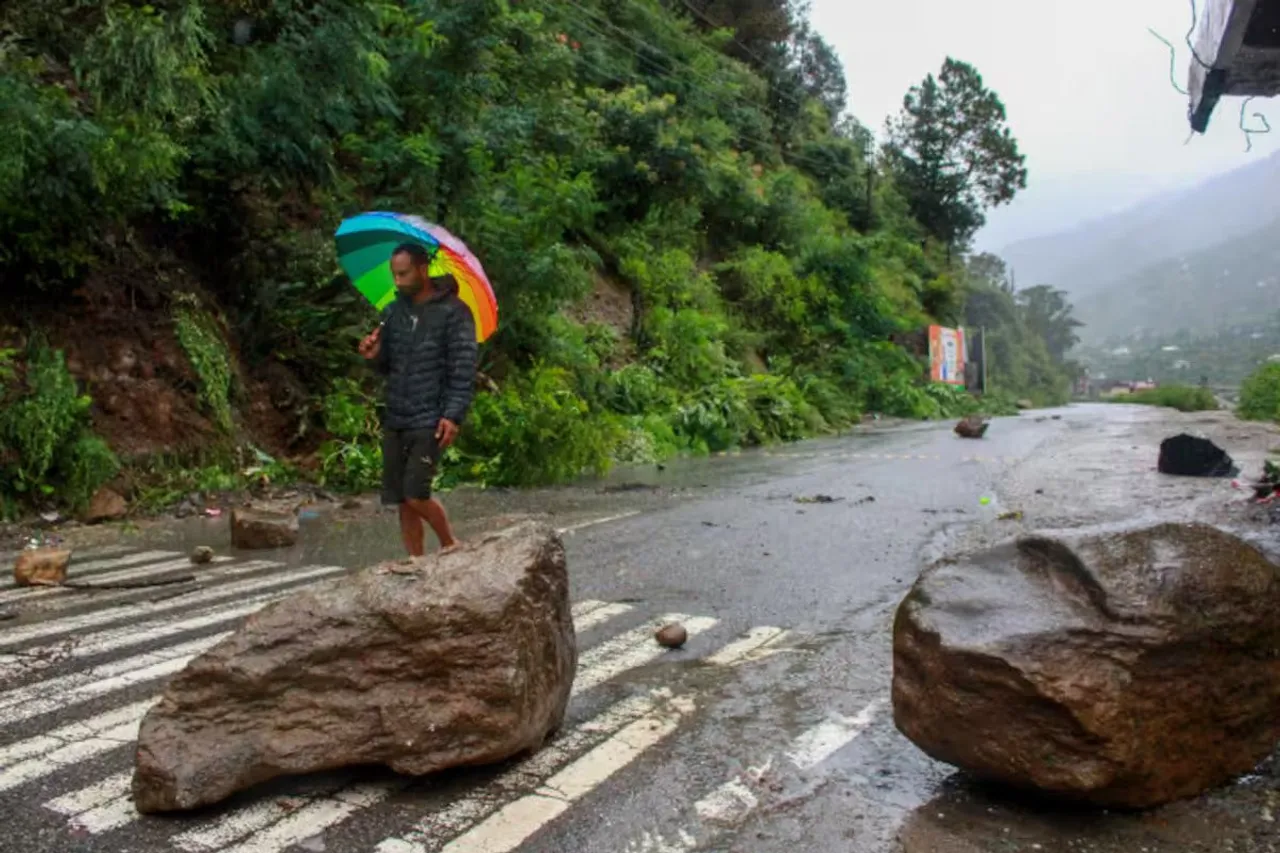 rain landslide uttarakhand.jpg