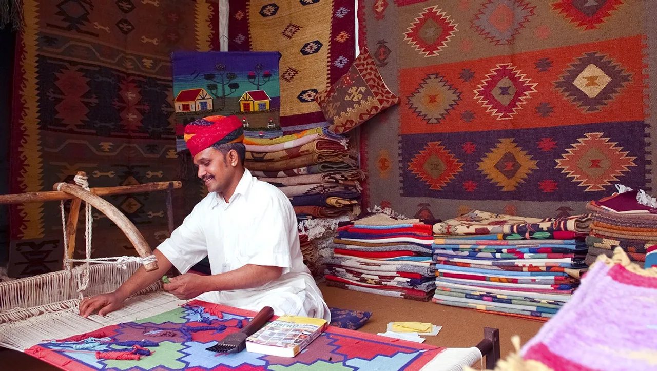 Handloom Rajasthan.jpg