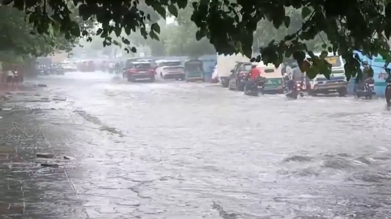 Delhi Rains Waterlogging