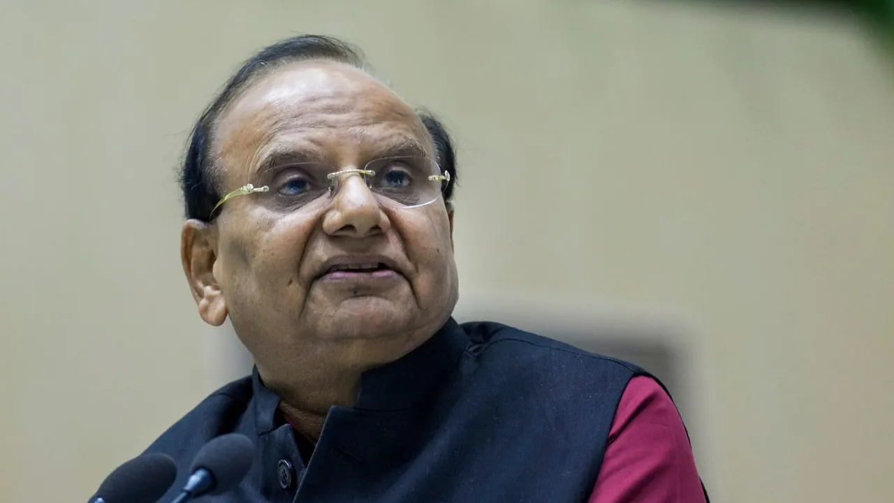 V K Saxena Delhi