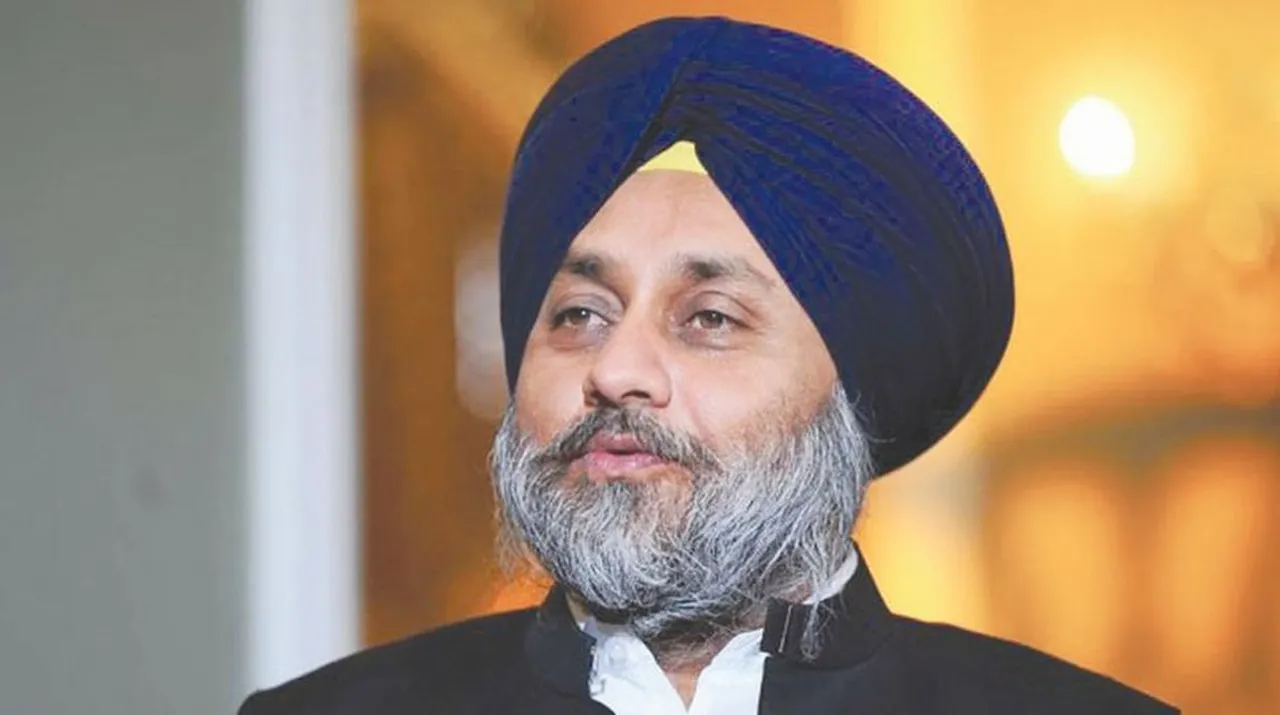 Sukhbir Singh Badal Amit Shah.jpg