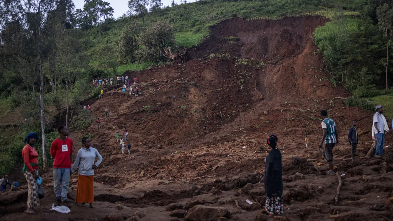 Hunan Landslide