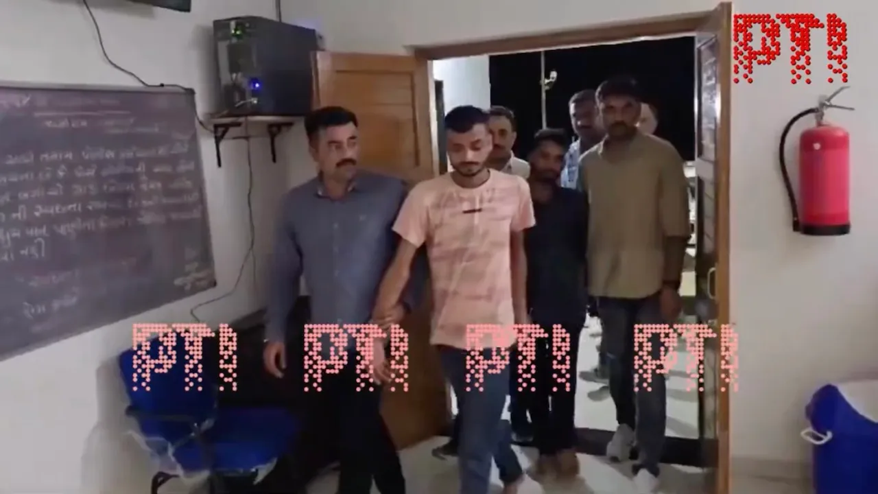 Salman Khan house shooters