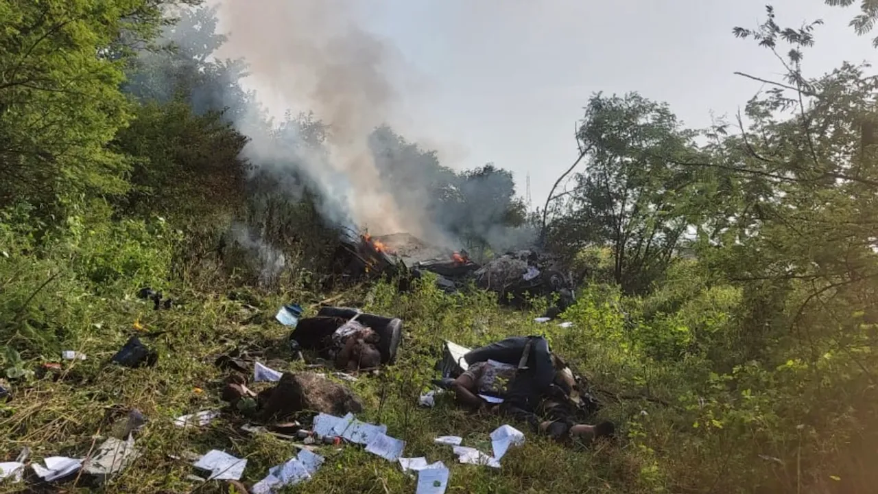 pune helicopter crash