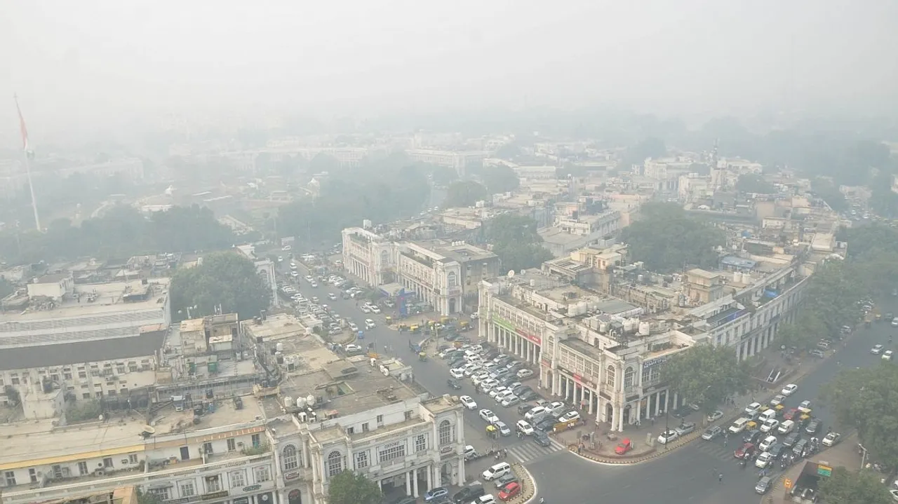 Cannaught place SMOG.jpg