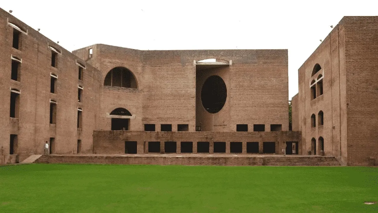 IIM.jpg
