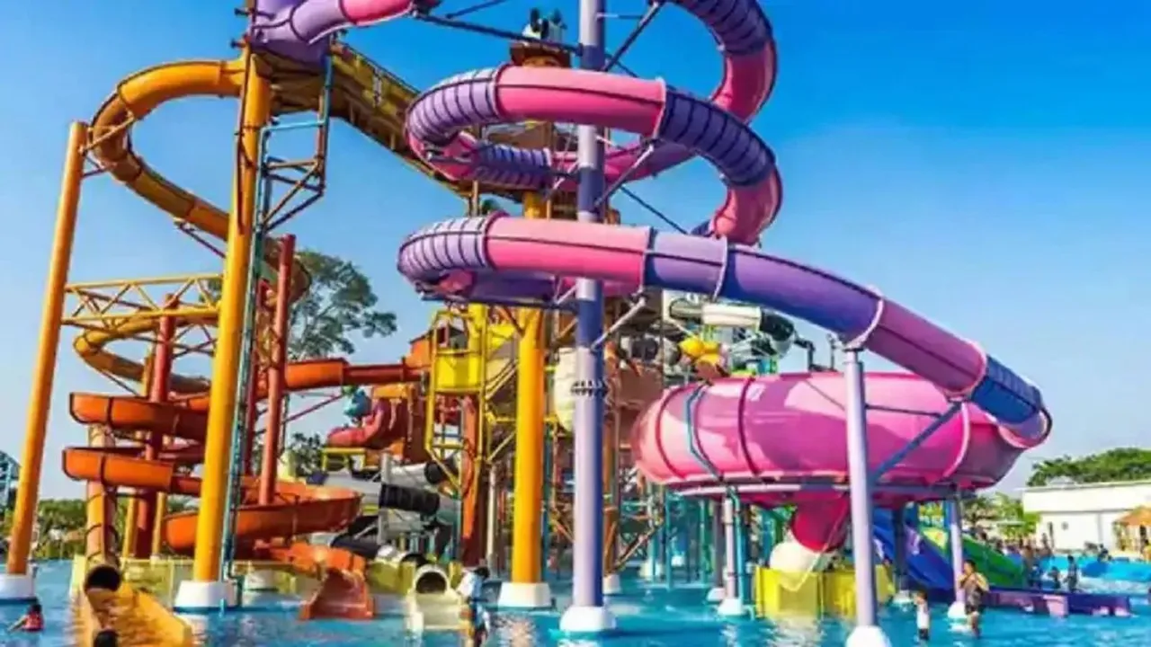 Water Park Water Slides