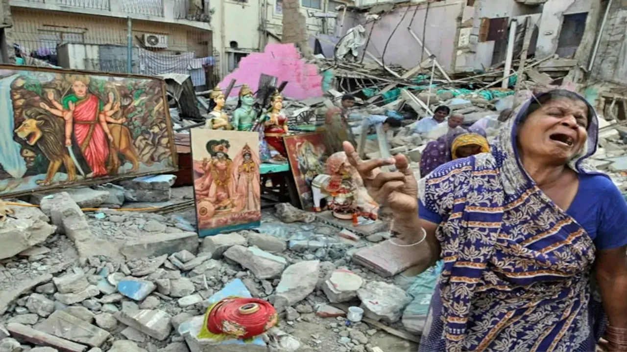 Temple demolition.jpg