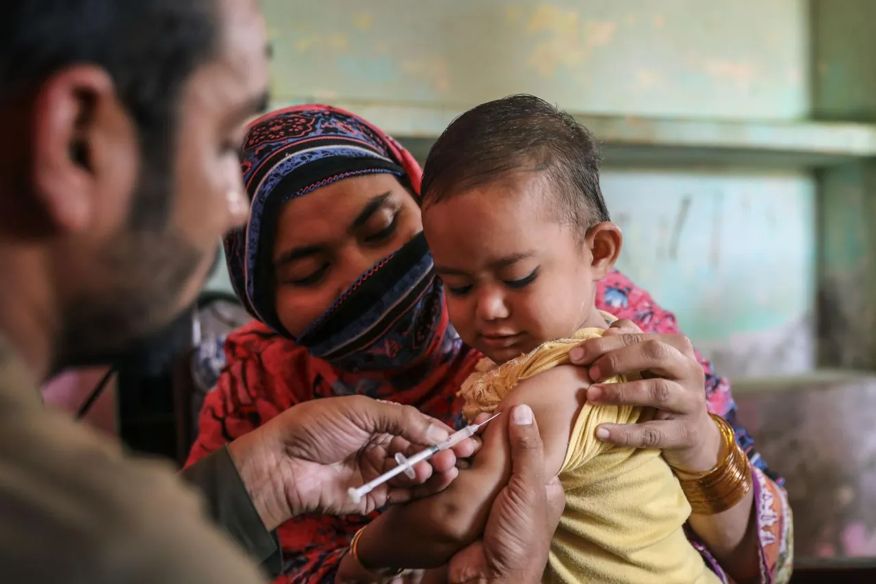 vaccination children.jpg