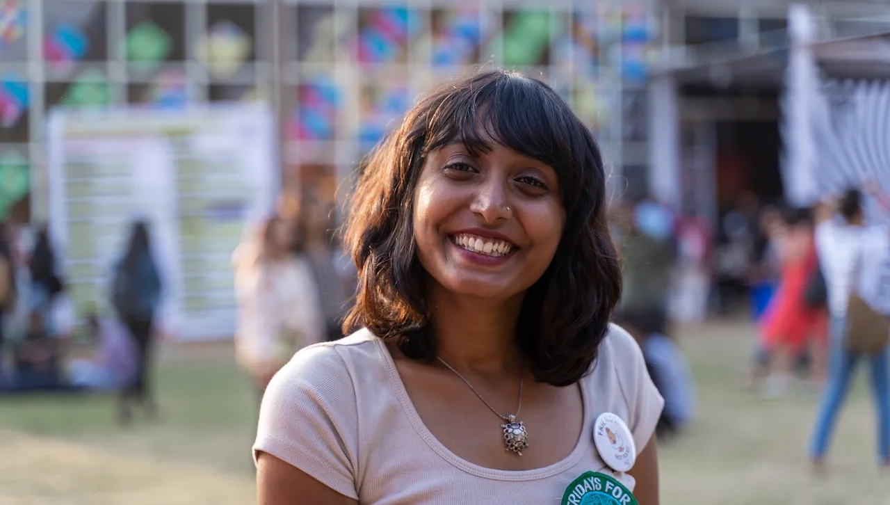 Disha Ravi.jpg