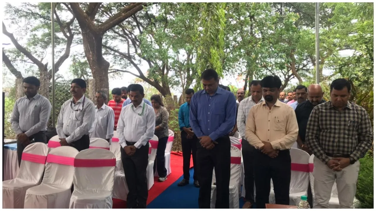 2010 Mangaluru air crash Tribute