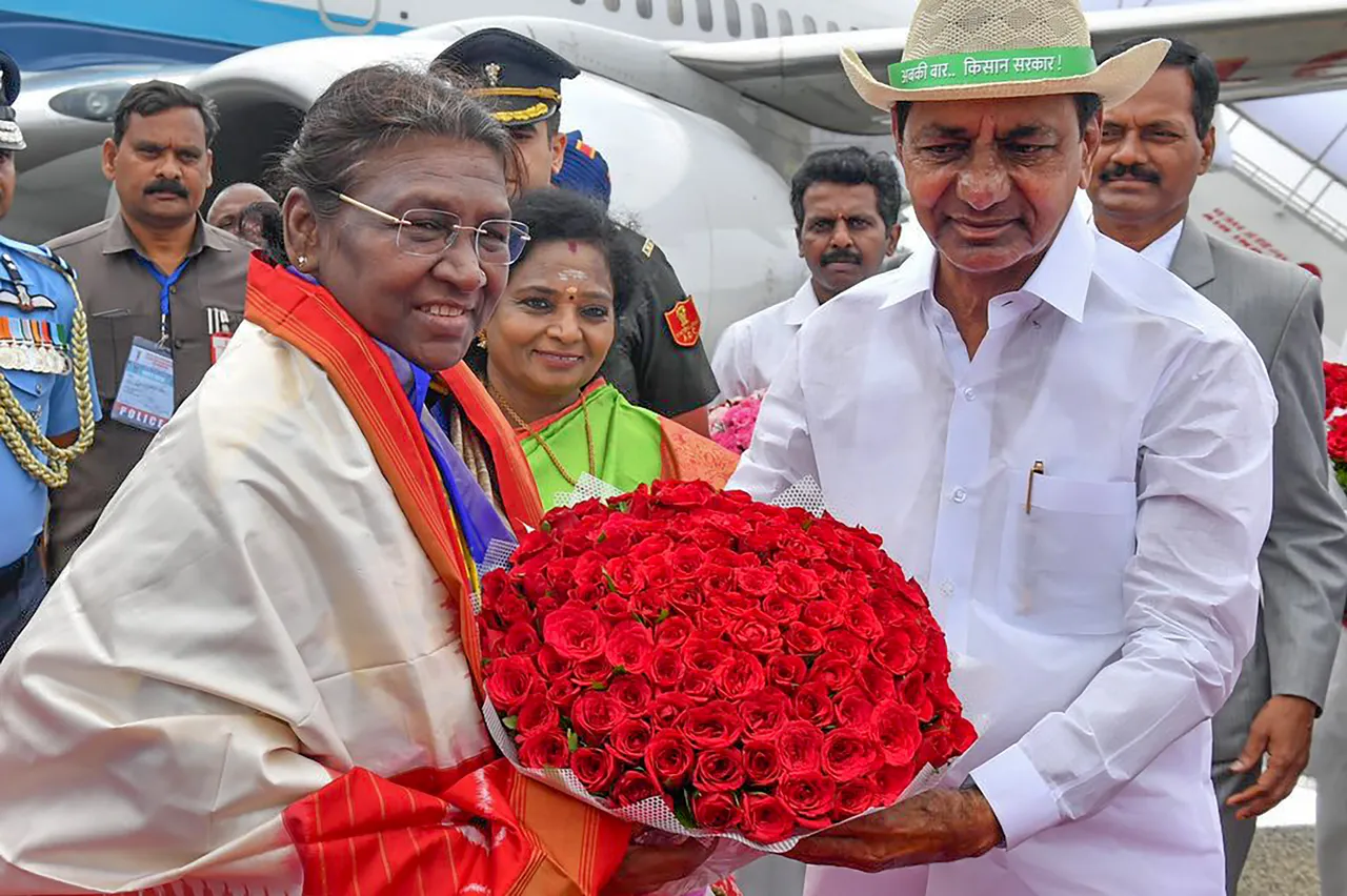 Droupadi Murmu in Hyderabad.jpg
