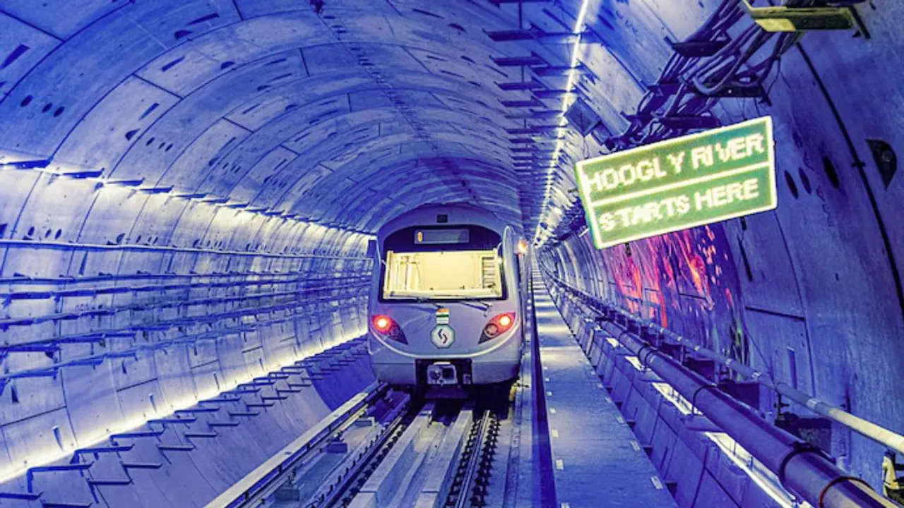 The under-river section of the tunnel is 520 metres long, and a train took around 45 seconds to cross it