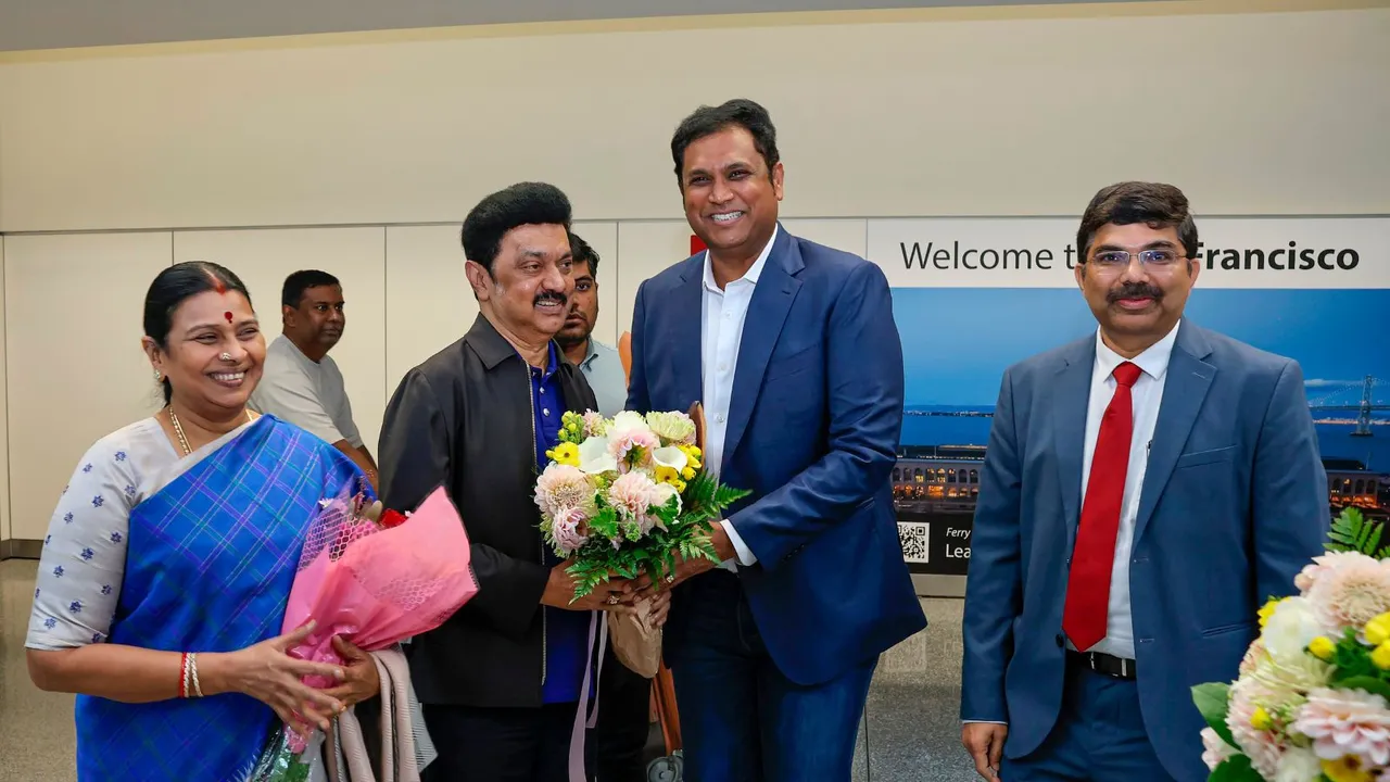 Tamil Nadu Chief Minister MK Stalin being welcomed upon his arrival in San Francisco.