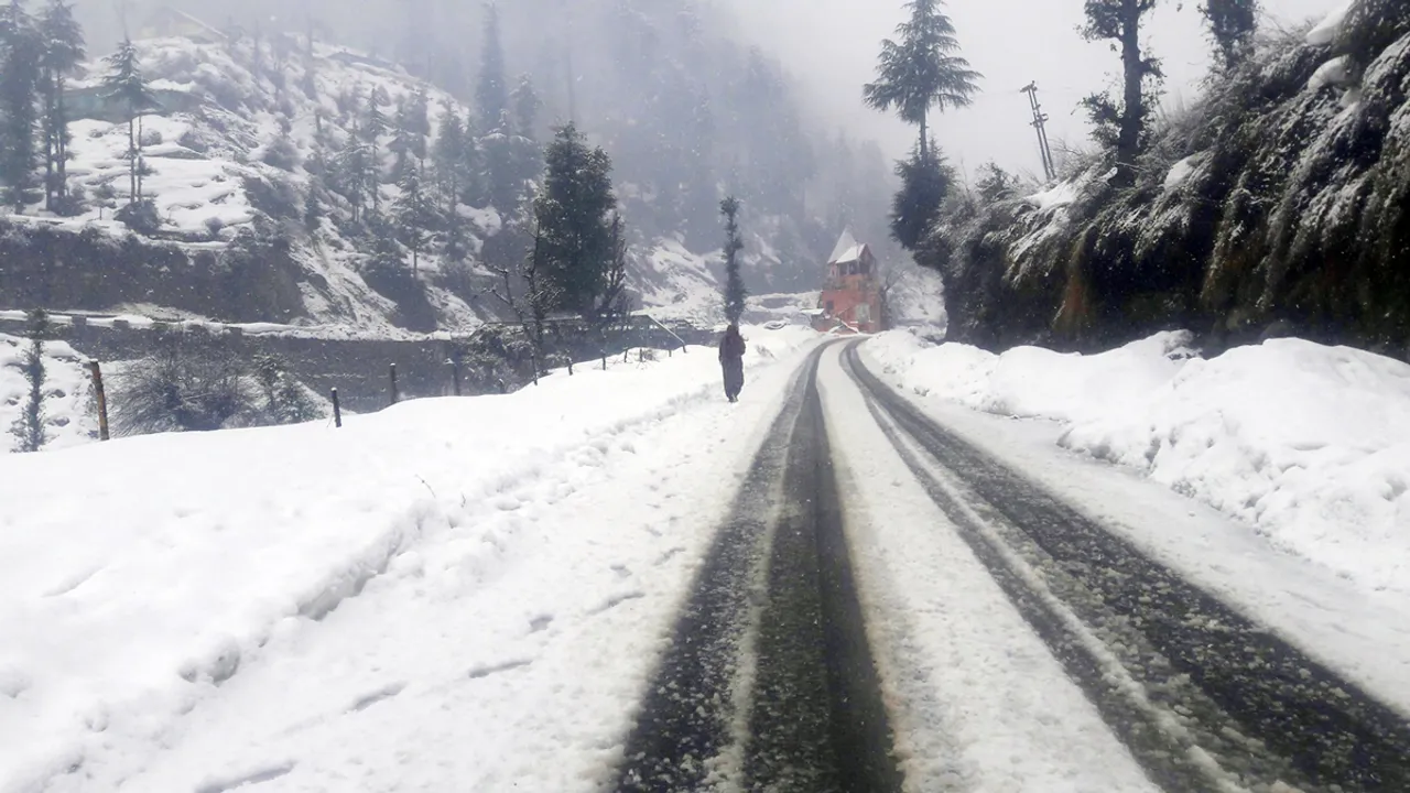Gulmarg Snowfall.jpg