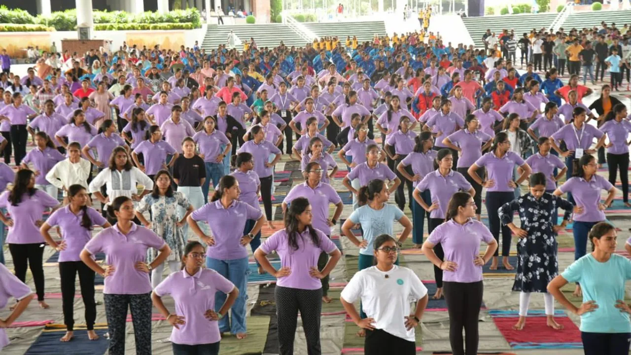 Jharkhand Health minister Banna Gupta participated in a yoga session at Birsa Munda Fun Park in Jharkhand's capital Ranchi