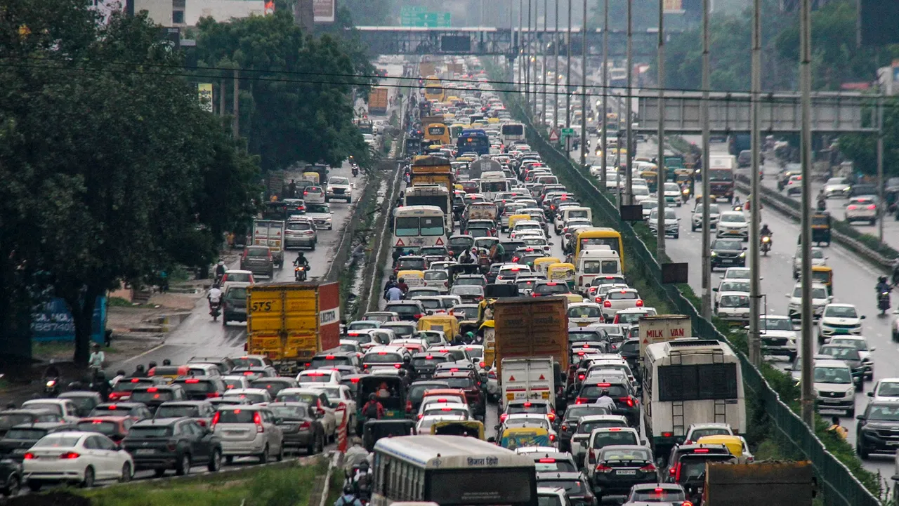 Vehicles stuck in traffic jam on Delhi-Gurugram expressway after rains, in Gurugram, Thursday, Aug 29, 2024